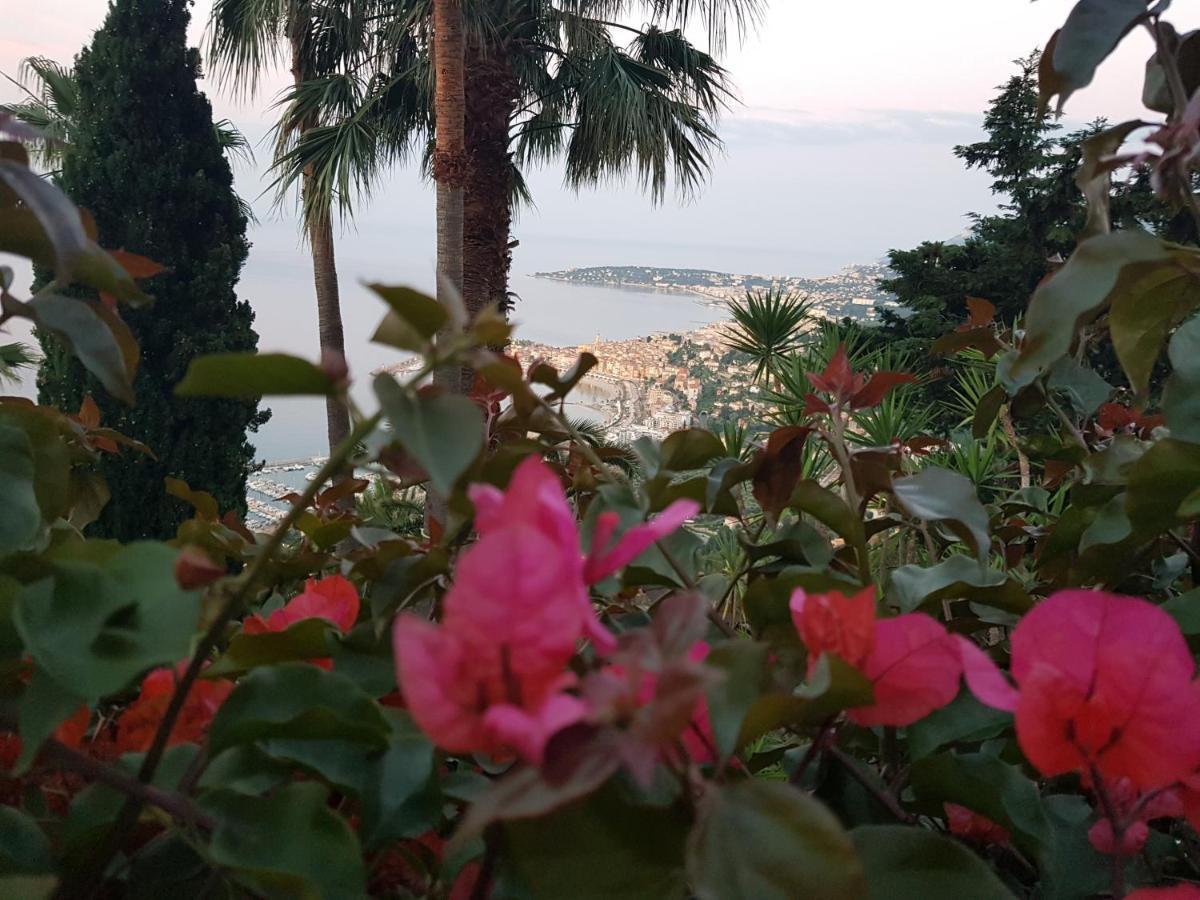 Villa Panoramica ม็องตง ภายนอก รูปภาพ