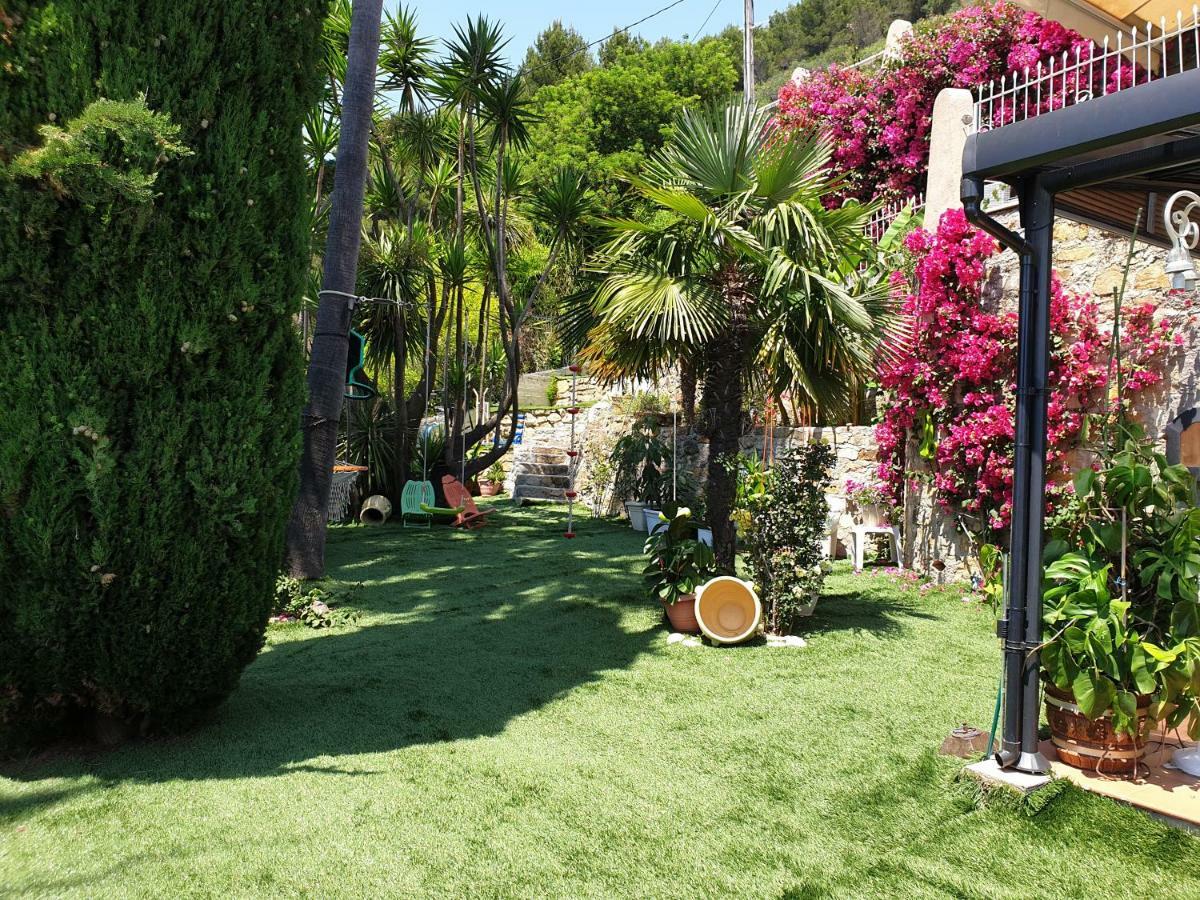 Villa Panoramica ม็องตง ภายนอก รูปภาพ